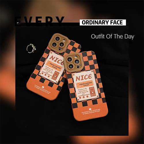 Címke mintás telefontok